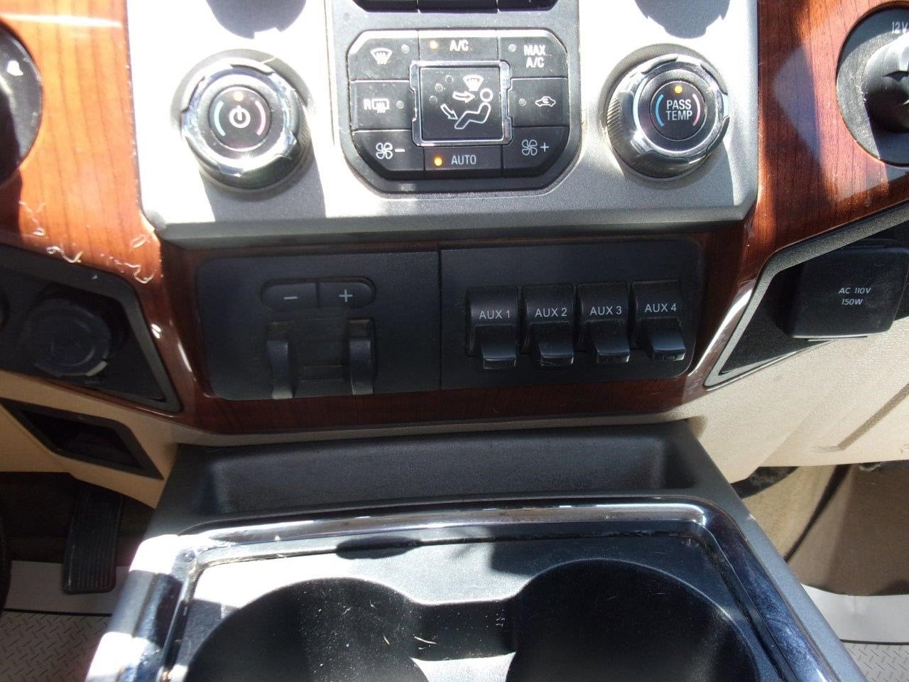 2016 Ford Super Duty F-250 SRW Lariat