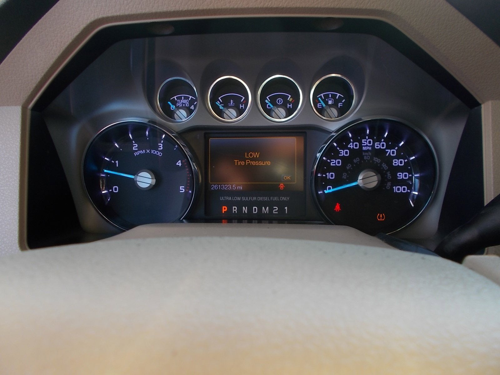 2016 Ford Super Duty F-250 SRW Lariat