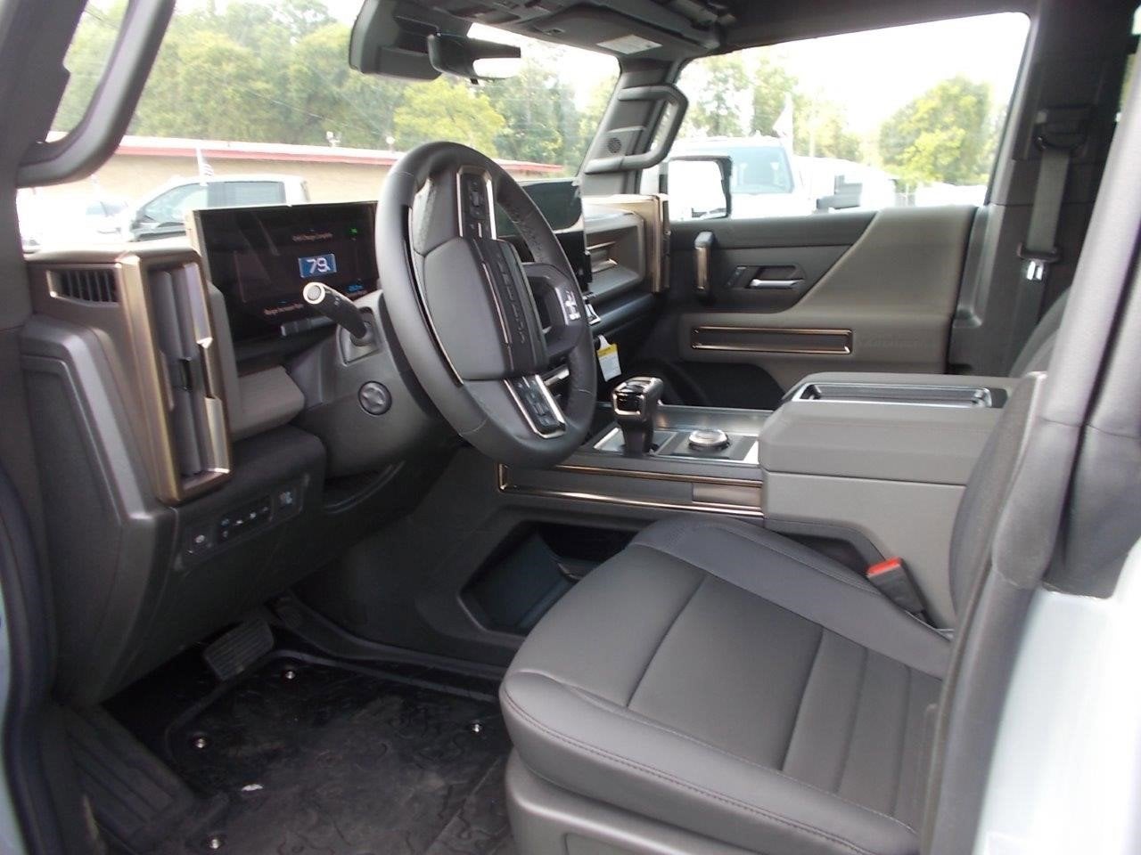 2025 GMC HUMMER EV SUV 2X