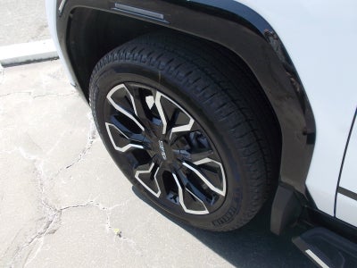 2025 GMC Sierra EV Extended Range Denali