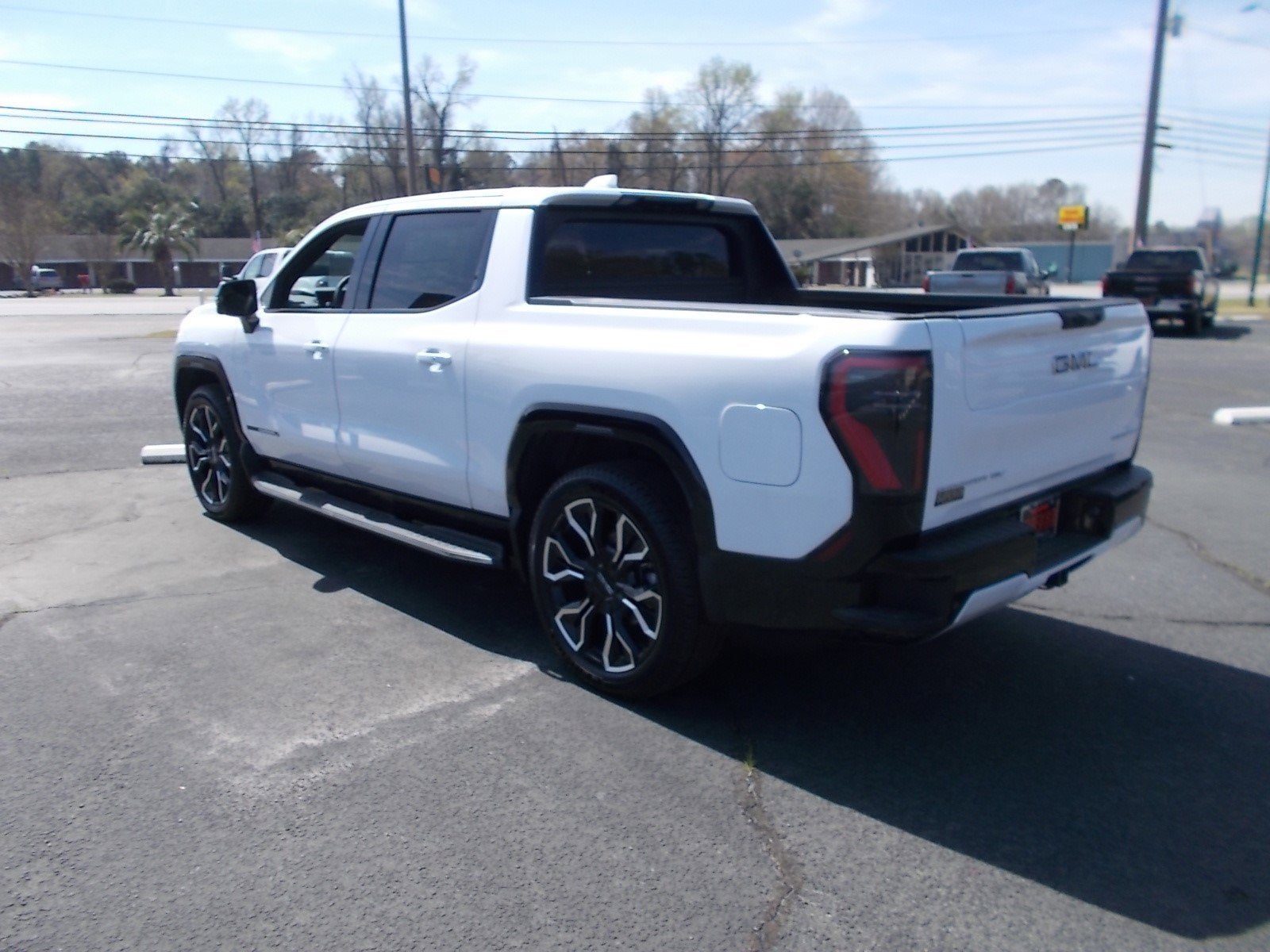 2025 GMC Sierra EV Extended Range Denali