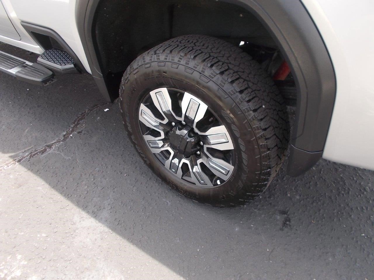 2023 GMC Sierra 2500 HD Denali