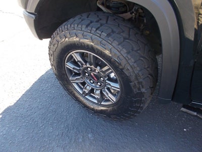 2024 GMC Sierra 1500 AT4X